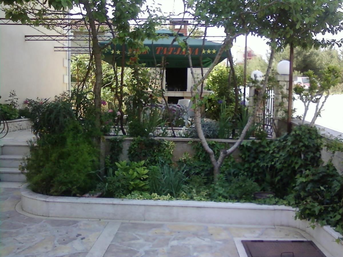 Rooms & Studio Villa Tatjana Supetar Exteriér fotografie