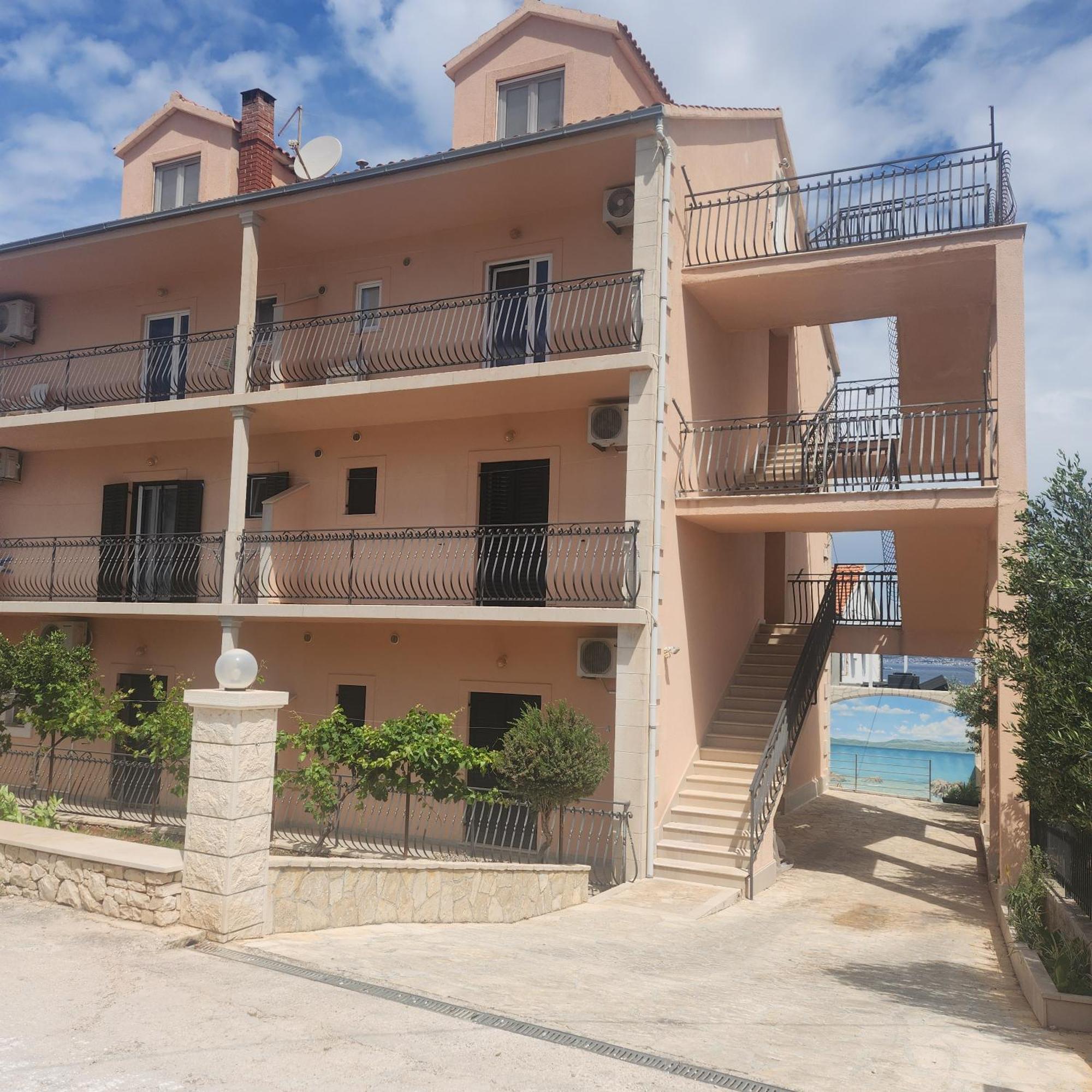 Rooms & Studio Villa Tatjana Supetar Exteriér fotografie
